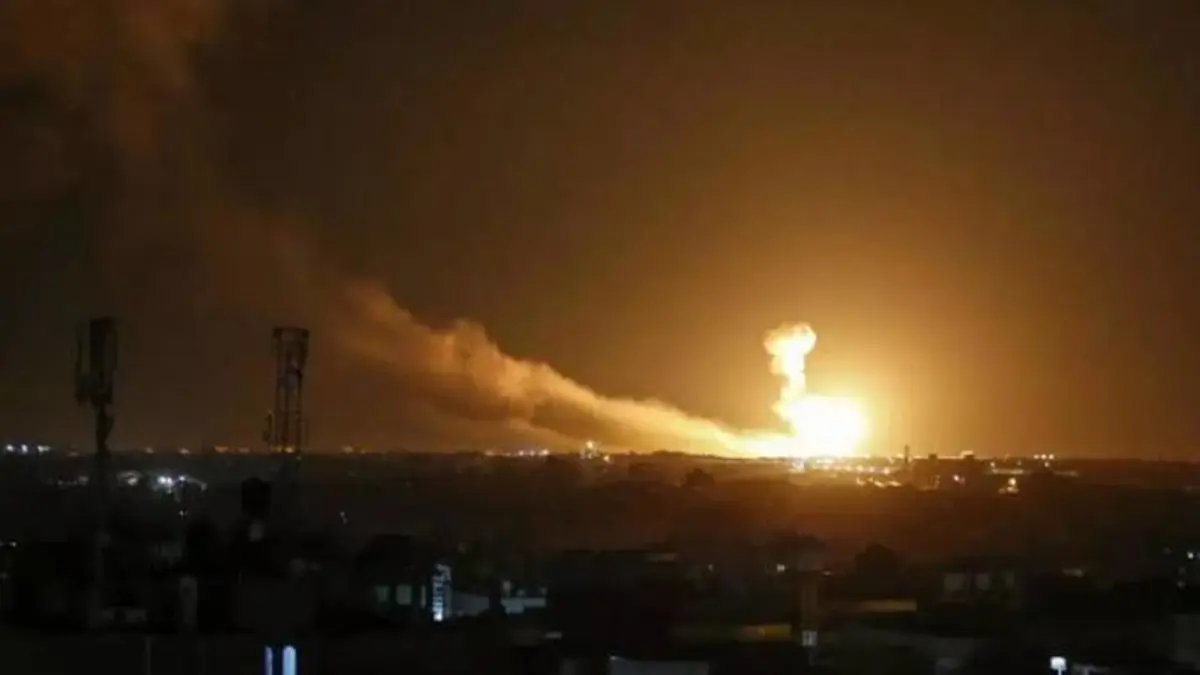 damascus بالفيديو- القصف الاسرائيلي ليلاً في محيط دمشق