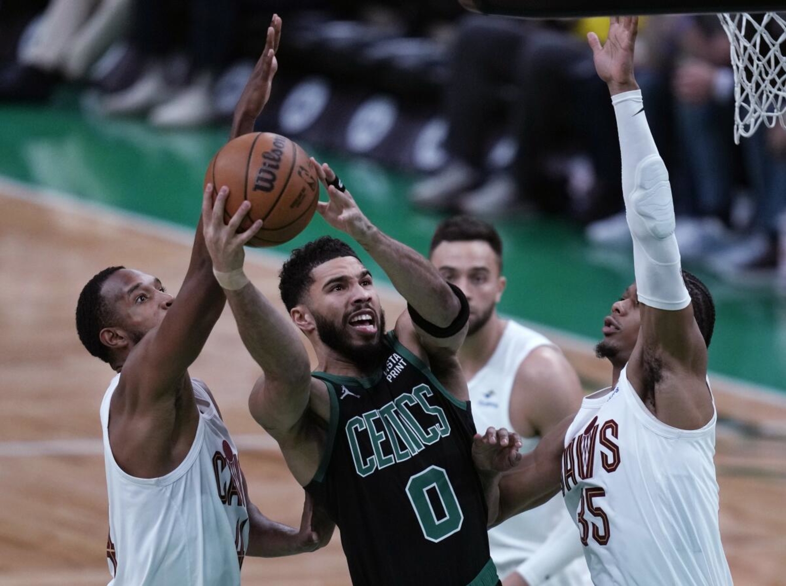 4511072_1715833654 NBA: بوسطن يحجز مكانه في النهائي الشرقي ودالاس على بعد خطوة من النهائي الغربي