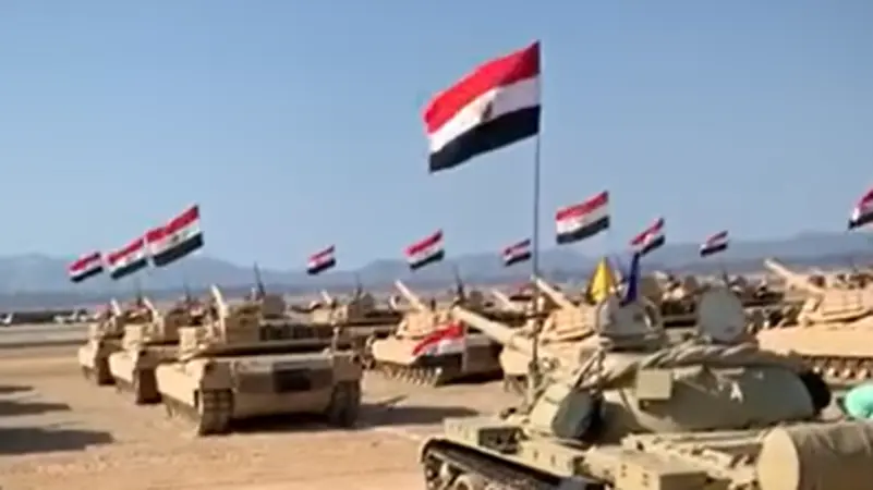 دبابات مصرية فيديو مضلّل لانتشار الجيش المصري على الحدود مع رفح