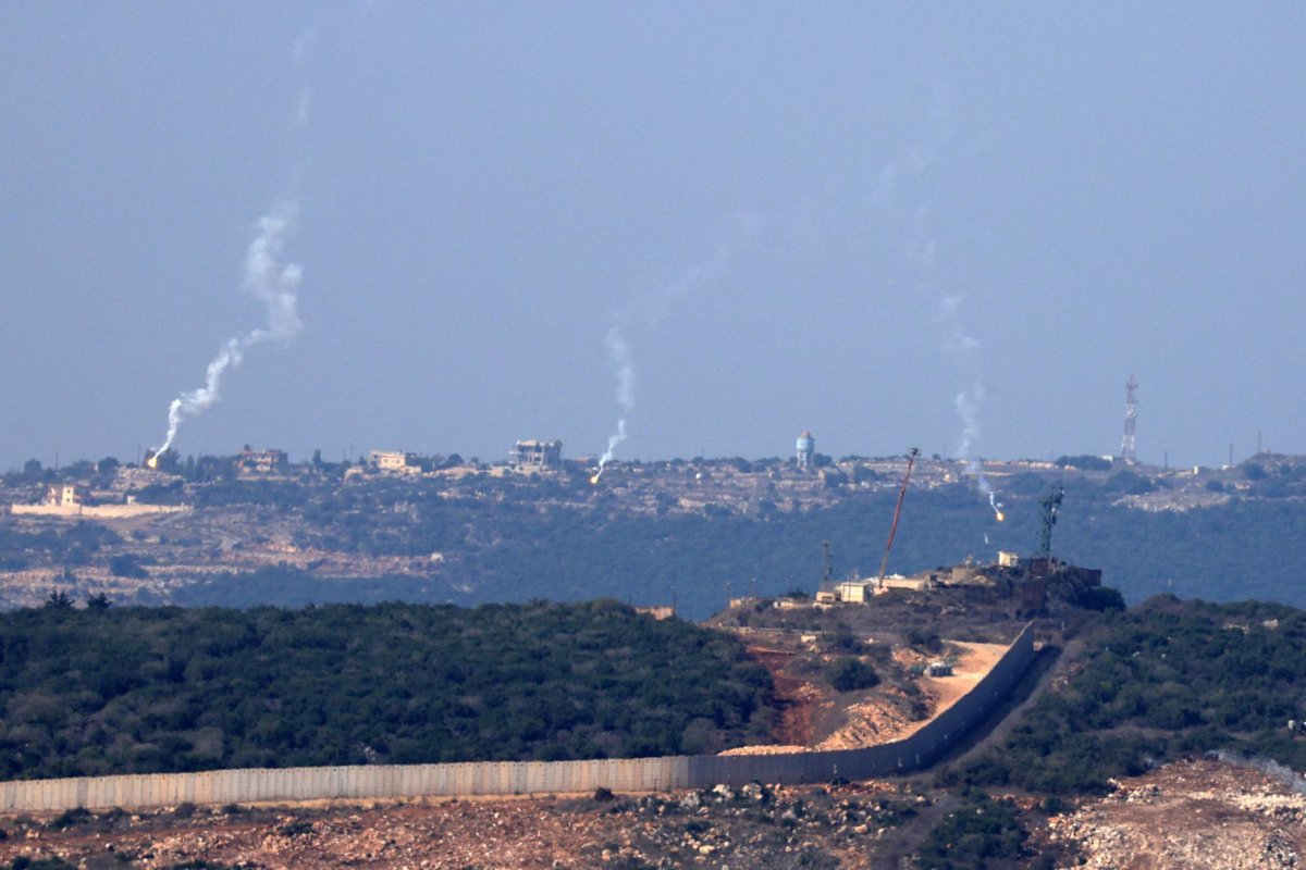 ISRAEL-PALESTINIAN-LEBANON-CONFLICT غارتان معاديتان على أنصار ومعركة