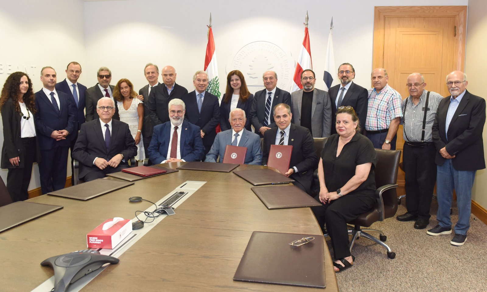 الجامعة الأميركية شراكة بين مرصد الحوكمة الرشيدة في الجامعة الأميركية وملتقى التأثير المدني
