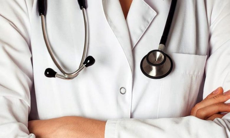 طبيب الجمعية الطبية اللبنانية الدولية تجتمع في بيروت في 5 تموز