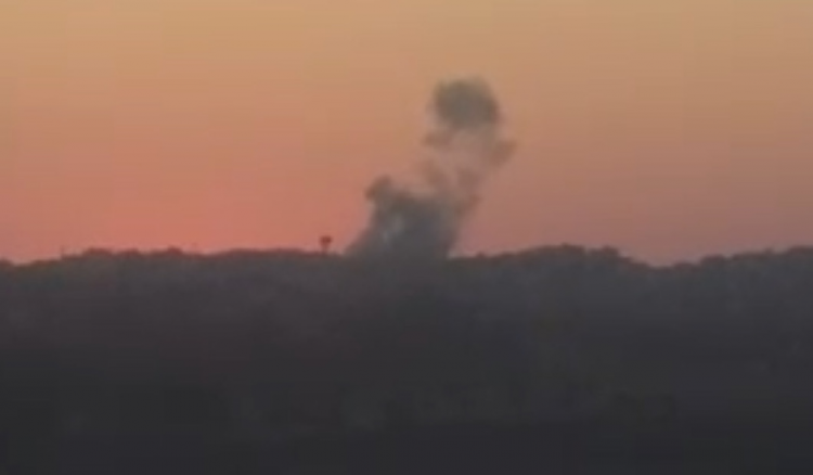 الجنوب-عيتا الشعب استهداف حي شواط في عيتا الشعب وعمليات تمشيط في محيط بركة نقّار تسببت باندلاع حريق