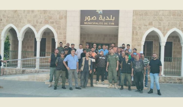 بلدية صور وقفة إحتجاجيّة لعمّال بلديّة صور