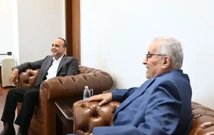 بوحبيب موفد الحزب