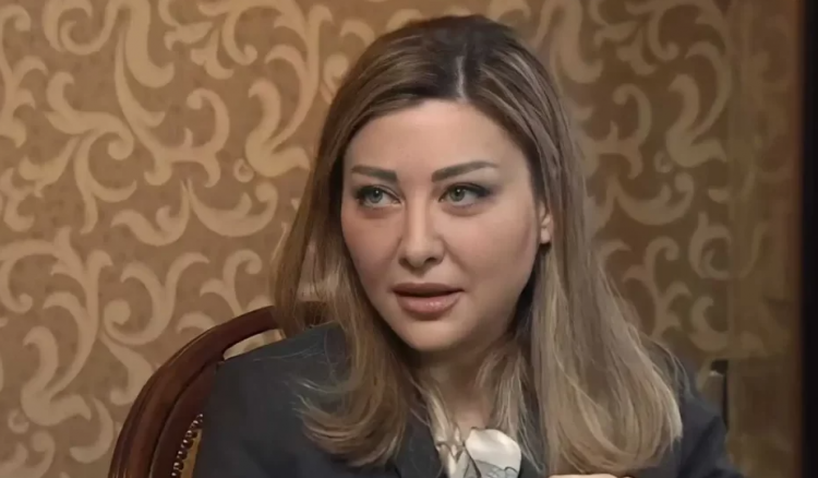 لونا الشبل
