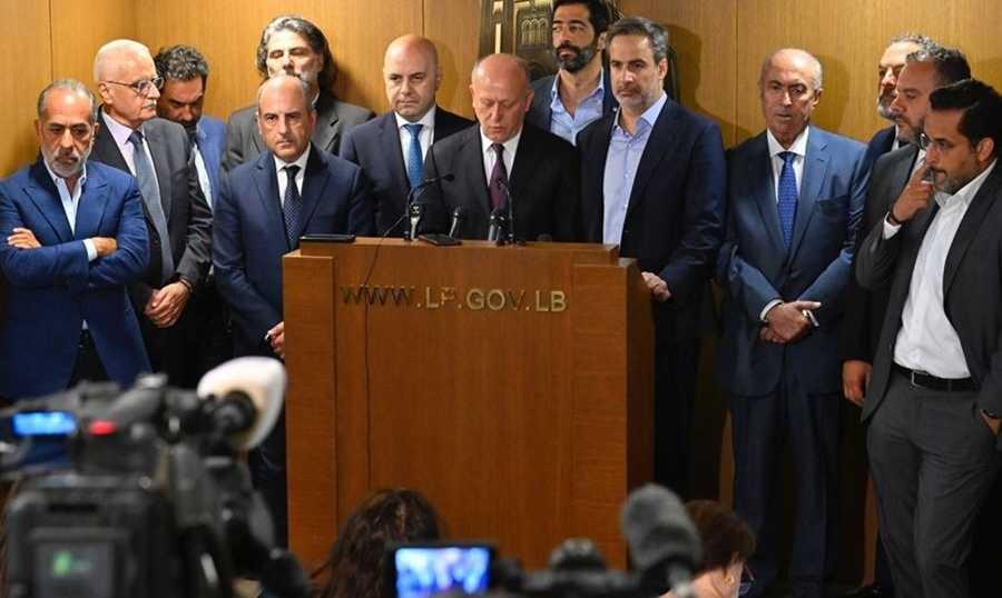 نواب المعارضة نوّاب المعارضة يطالبون برّي بعقد جلسة لمناقشة الحرب