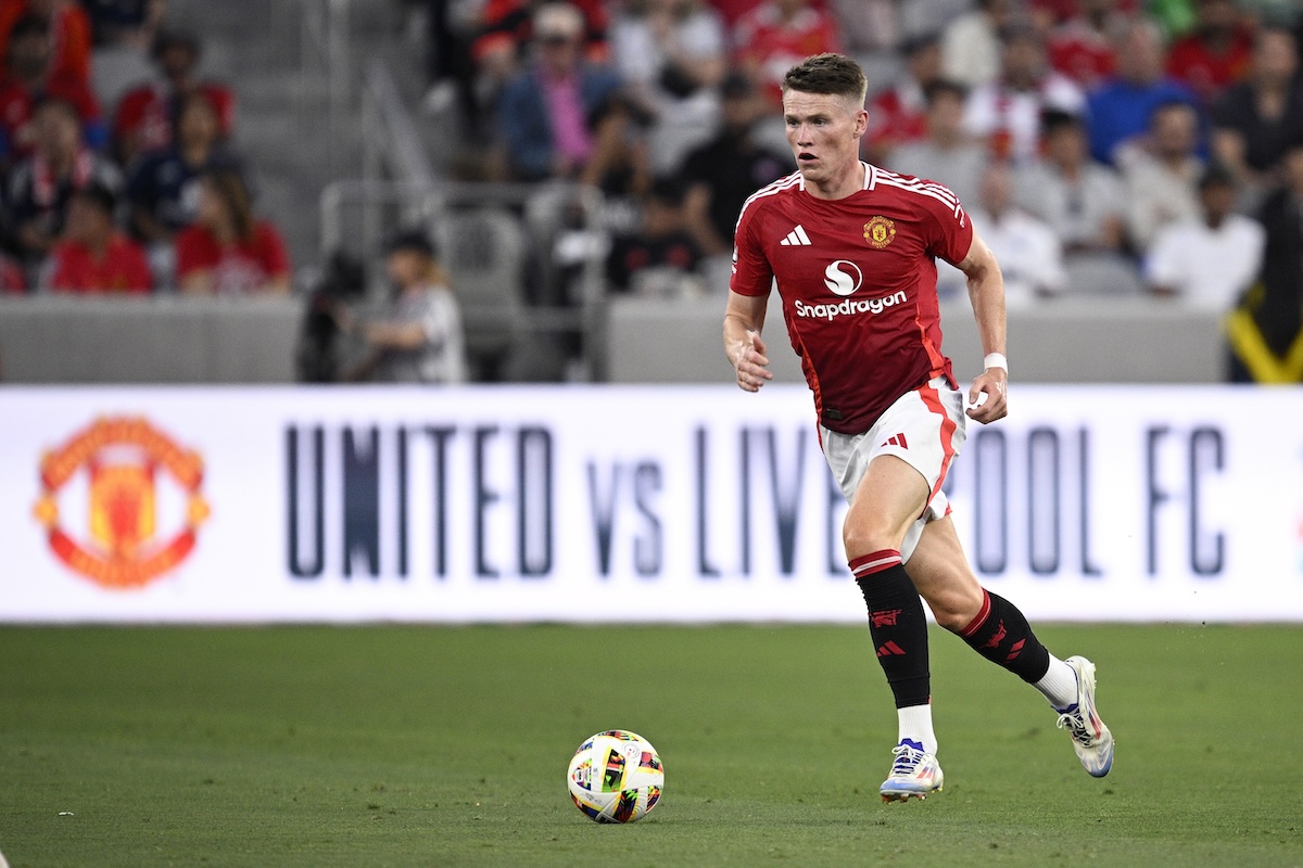 manchester-united-v-real-betis-pre-season-friendly-15 نابولي يعزز خط وسطه بضم سكوت مكتوميناي من مانشستر يونايتد