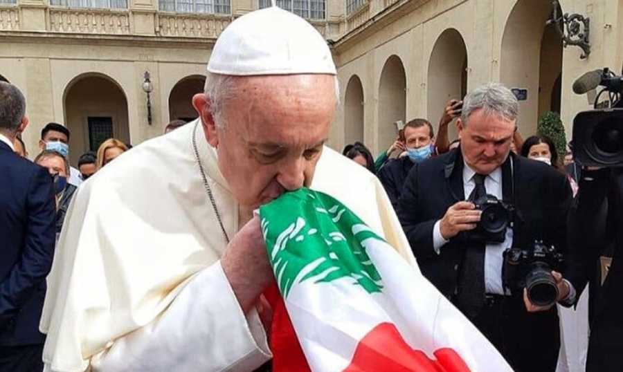 البابا فرنسيس البابا فرنسيس يدعو الى العدالة في إنفجار المرفأ، ويستقبل اليوم وفداً من أهالي الشهداء