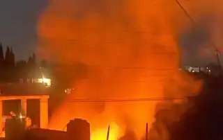 جنوب قصف حريق