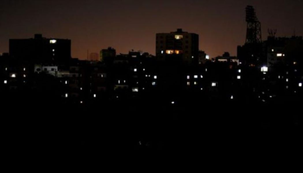 “صفر كهرباء”: القصّة الكاملة للقنبلة الماليّة الموقوتة