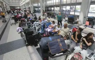 مطار مغادرة بيروت