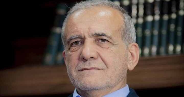 الرئيس الايراني الرئيس الإيراني: الهجوم الإسرائيلي على لبنان يخاطر بإشعال المنطقة
