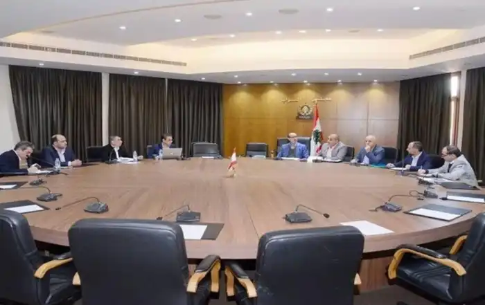 لجنة الإتصالات