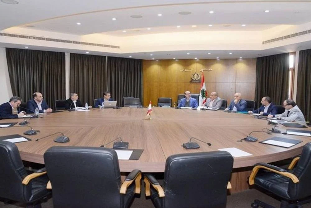 لجنة الإتصالات