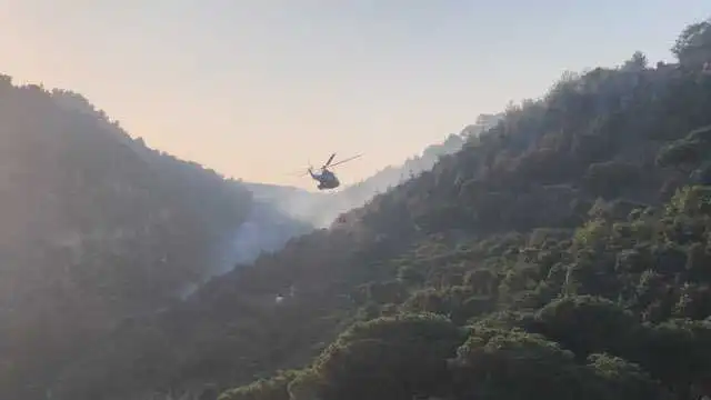 IMG_1109 الحرائق تزنر قرى وبلدات عدّة ومعوّض: عزمنا سيتغلب عليها