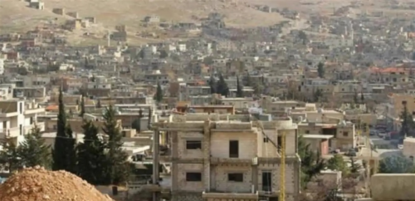 IMG_1227 لم يجدوا منهم سوى أظافر، اسنان وقطع لحم صغيرة… صاروخ يستهدف ٤ شبان على شرفة منزل
