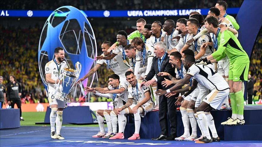 ريال مدريد يحصل على جائزة أفضل نادٍ لعام 2024
