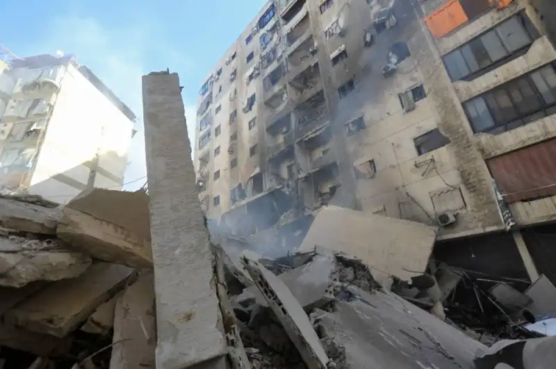 الضاحية دمار 61