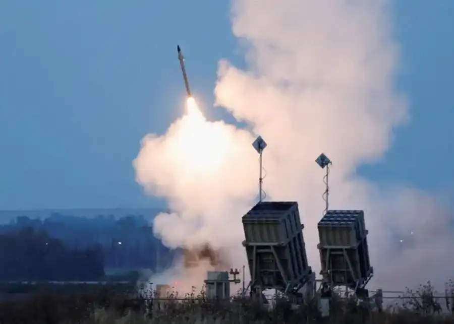 راجمة صاروخ راجمة صاروخ