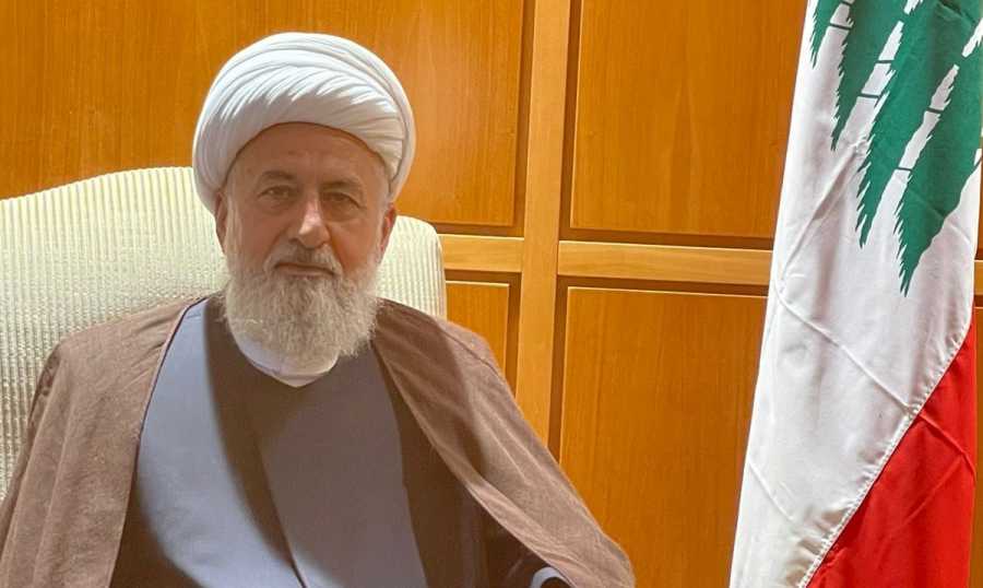 علي الخطيب الخطيب يرحّب بعقد قمة روحية