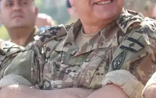 قائد الجيش411