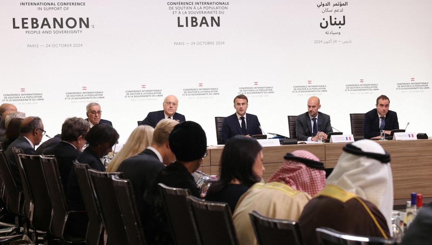 ماكرون يسعى إلى إنقاذ لبنان من بربريّة نتنياهو … لكن على “الحزب” أن يراجع حساباته