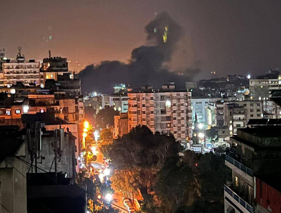 بالفيديو- غارة قرب جسر المطار وغارة عنيفة من جديد