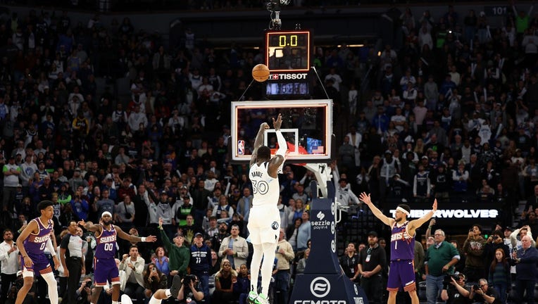 timberwolves-julius-randle نتائج مواجهات الـ NBA لهذا اليوم