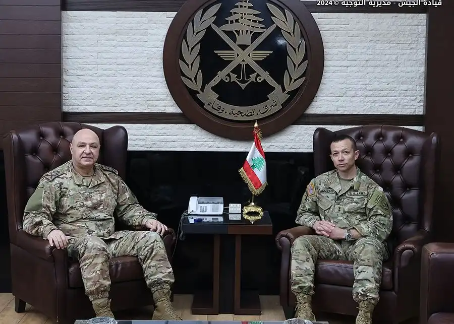 جيفرز قائد الجيش جيفرز قائد الجيش