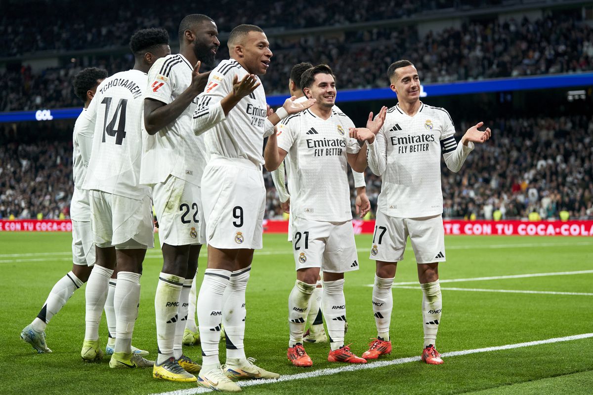 2191073858.0 ريال مدريد يختتم 2024 بانتصار كبير على إشبيلية ويشعل سباق الصدارة
