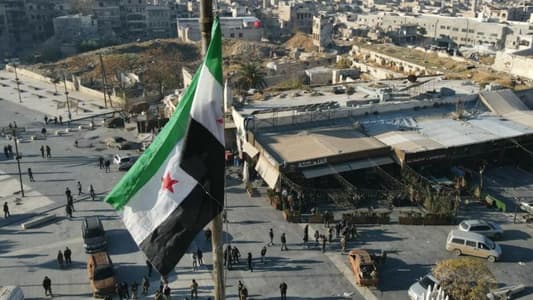 رويترز: قيادة الجيش السوري تبلغ الضباط بسقوط النظام