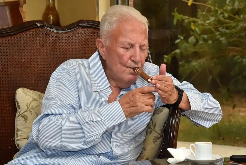 توفيق سلطان توفيق سلطان