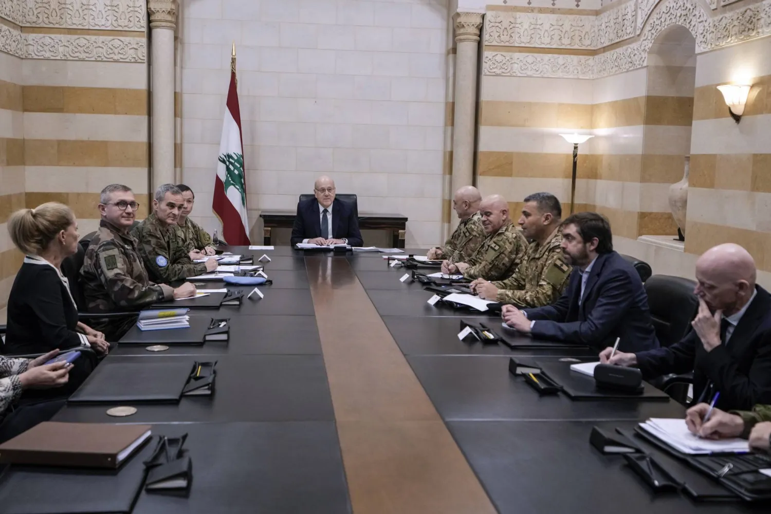 حكومة جيش اجتماع