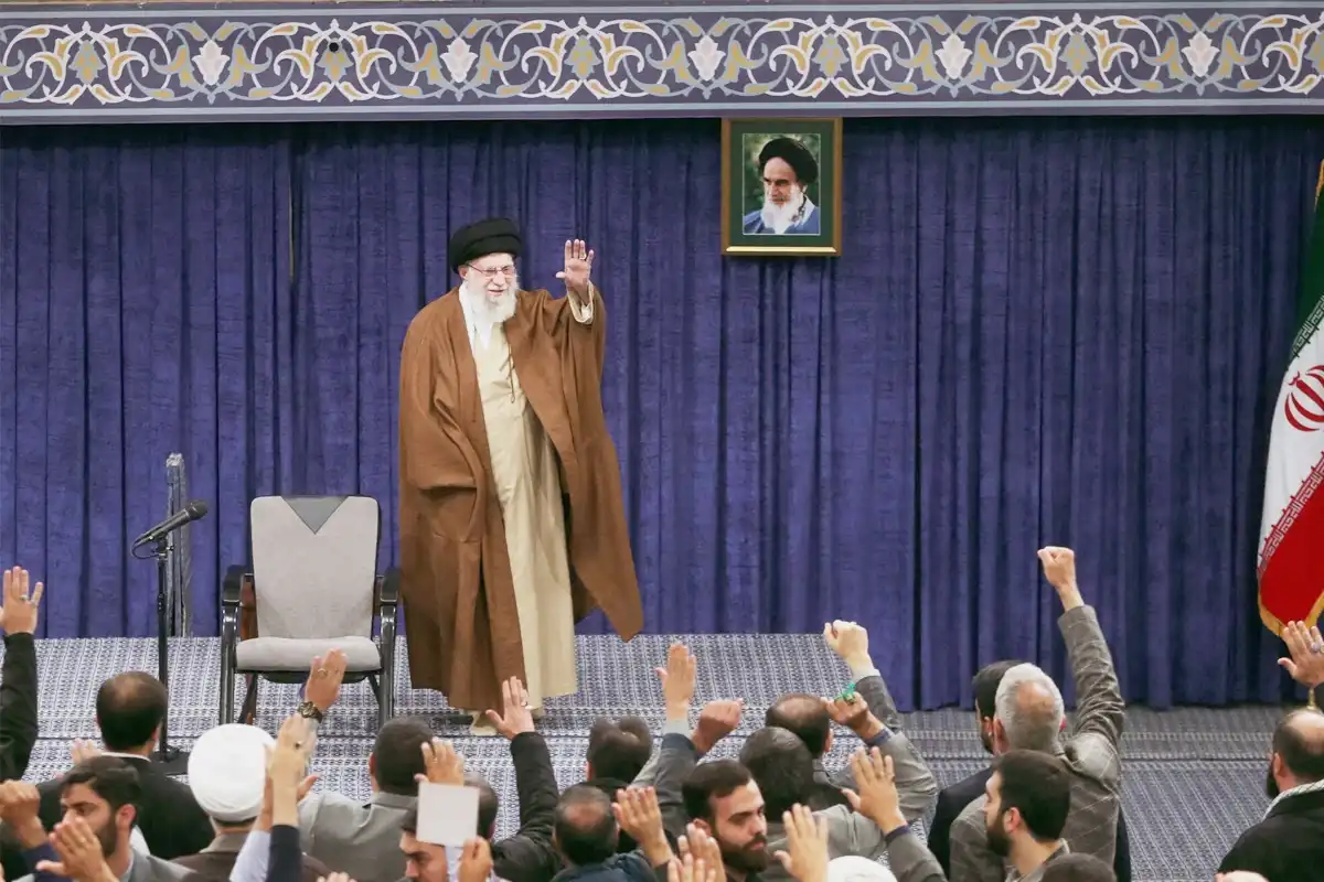 خامنئي 8 خامنئي 8
