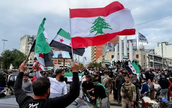سوريا حرة لبنان