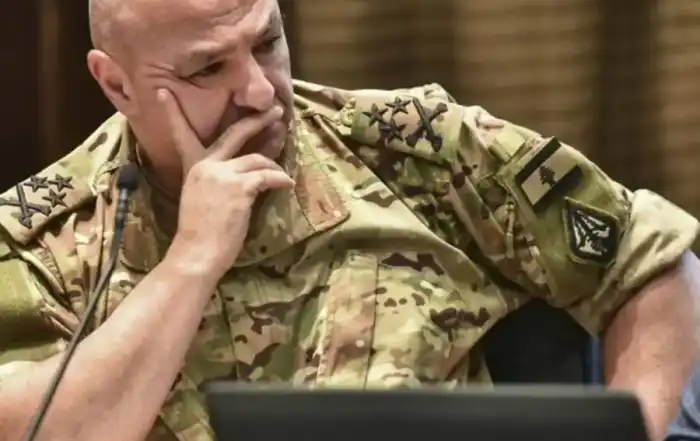 قائد الجيش 31