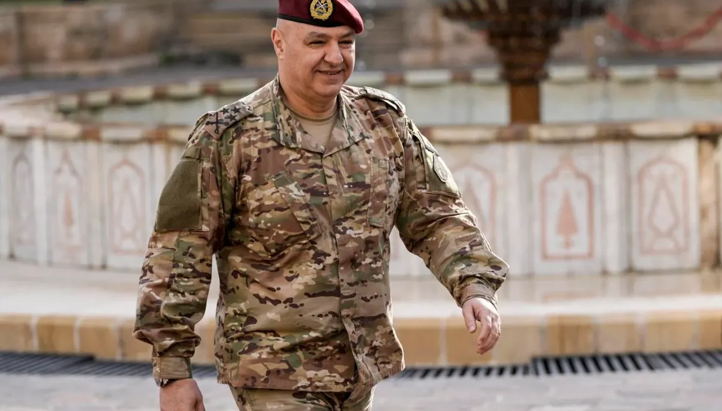 قائد الجيش 9 فيديو متدوال عن طباعة صور لقائد الجيش جوزيف عون اليوم مع عبارة فخامة الرئيس