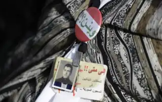 معتقلين لبنانيين