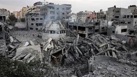 OIP (3) الجزيرة: إستشهاد المصوّر حسن القيشاوي في غزة