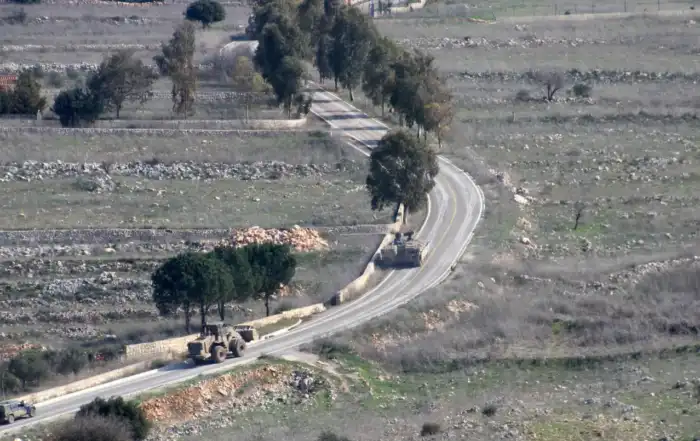 الجنوب الحدود