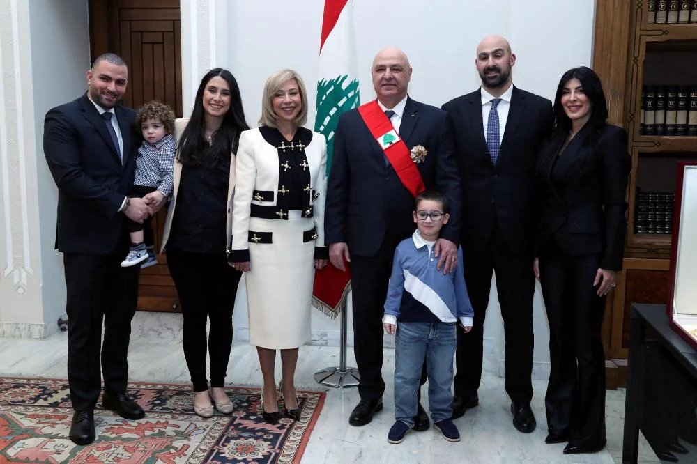 الرئيس جوزيف عون واسرته الرئيس جوزيف عون واسرته