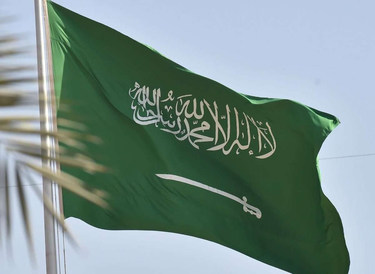 الملك سلمان وولي العهد السعودي يهنّئان الرئيس جوزيف عون