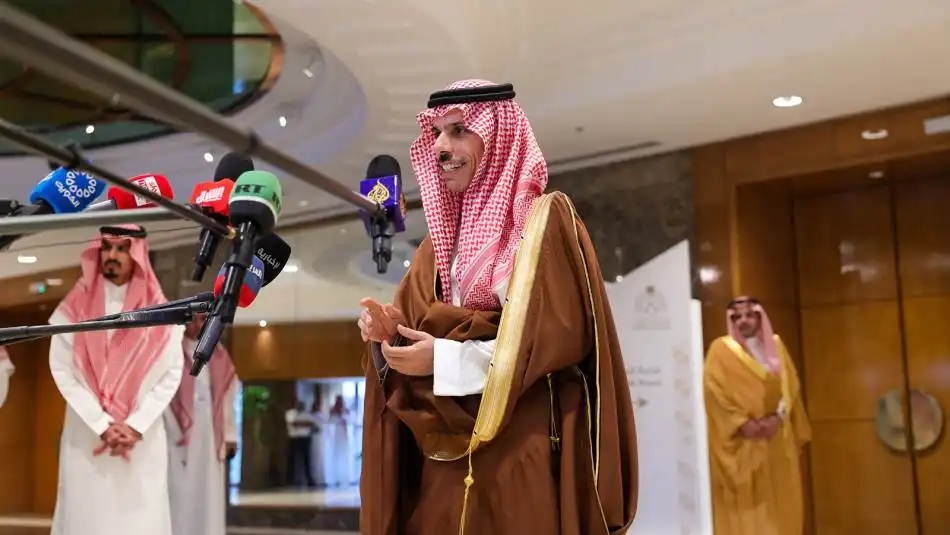 بن فرحان 8 بن فرحان 8