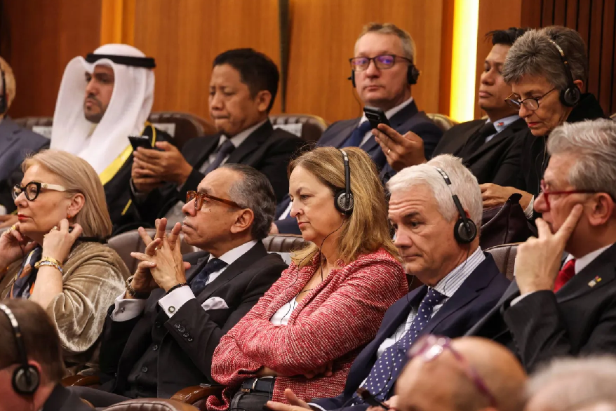 سفراء الدول والدبلوماسيون في جلسة انتخاب الرئيس اللبناني سفراء الدول والدبلوماسيون في جلسة انتخاب الرئيس اللبناني
