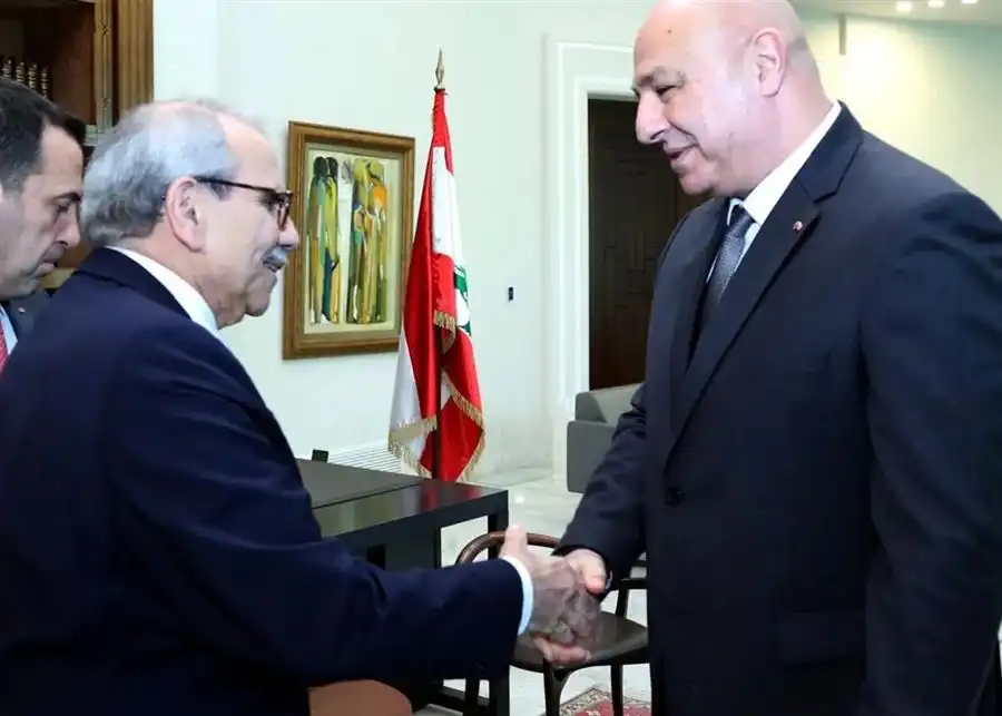 عون سلام 44 عون سلام 44