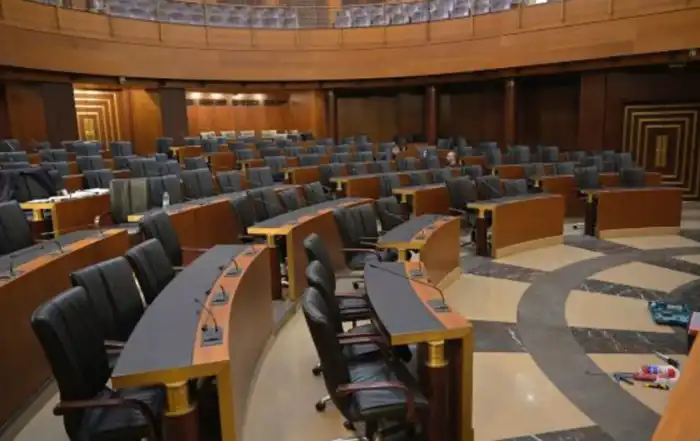 مجلس النواب قاعة فارغة3