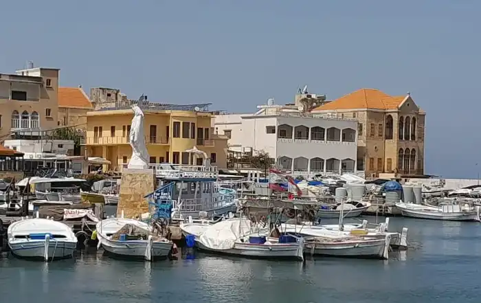مرفأ الصيادين صور