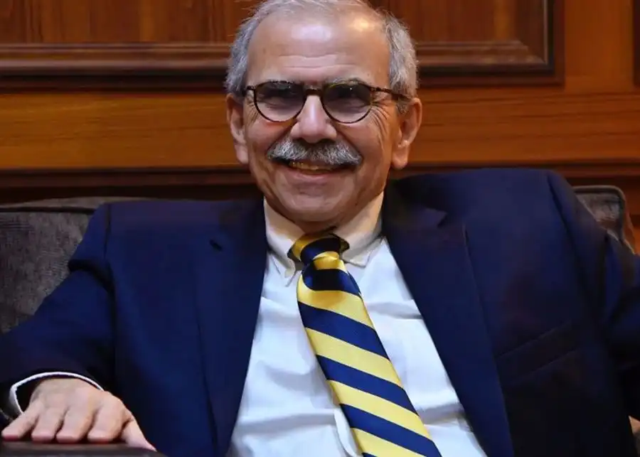 نواف سلام 43