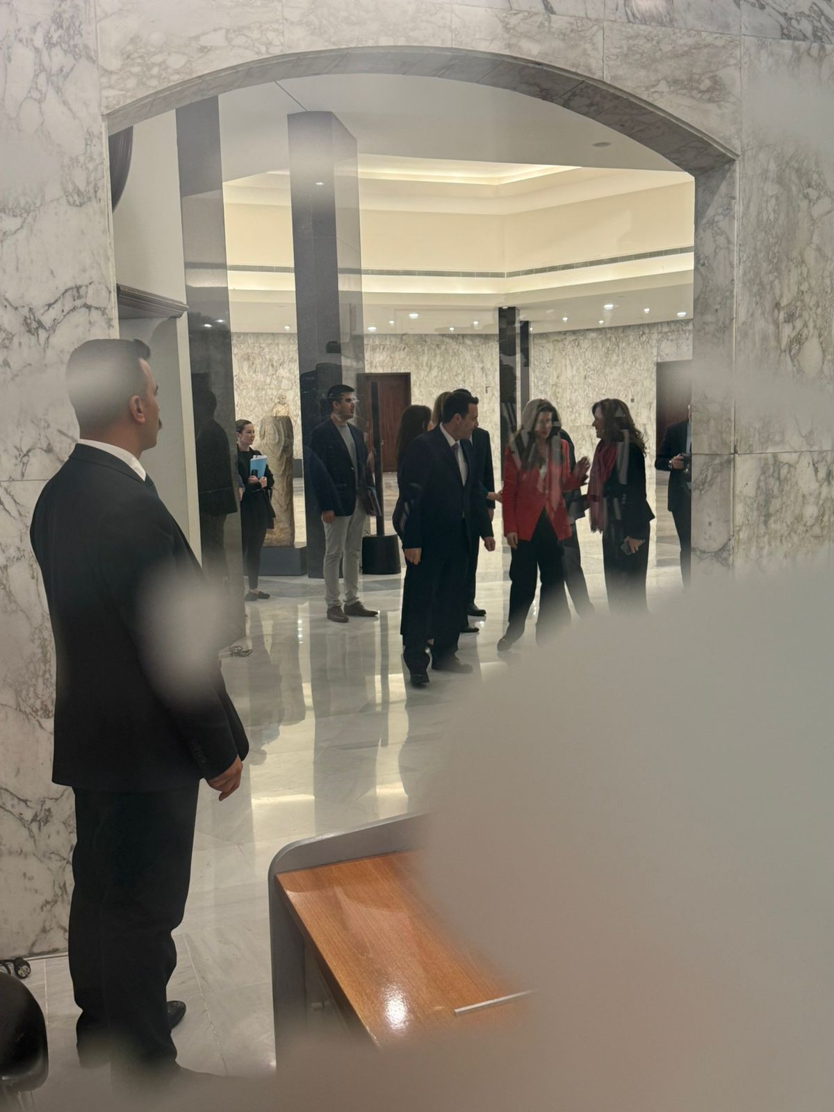 0a2cb830-e56d-4c6a-a45b-f6344e46df41 وصول نائبة المبعوث الاميركي مورغان أورتاغوس الى قصر بعبدا